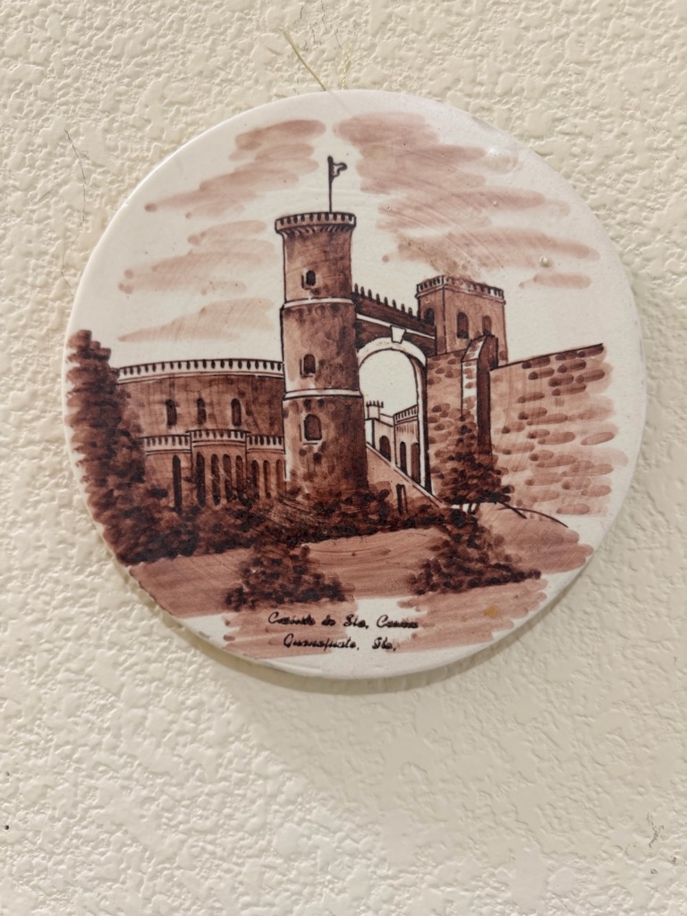 Vintage Ceramic Wall plate, Castillo Sta Cecilia, Guanajuato, Mexico